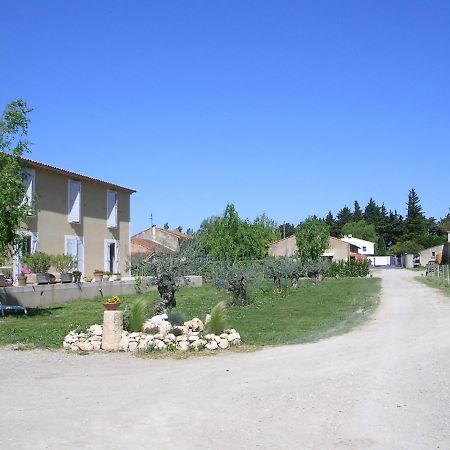 La Sarriette - Chambres D'Hotes Et Gite D'Etape A Eygalieres Exterior photo