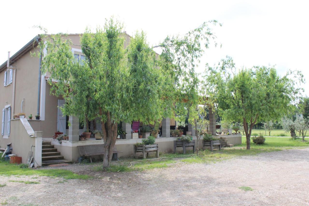 La Sarriette - Chambres D'Hotes Et Gite D'Etape A Eygalieres Exterior photo